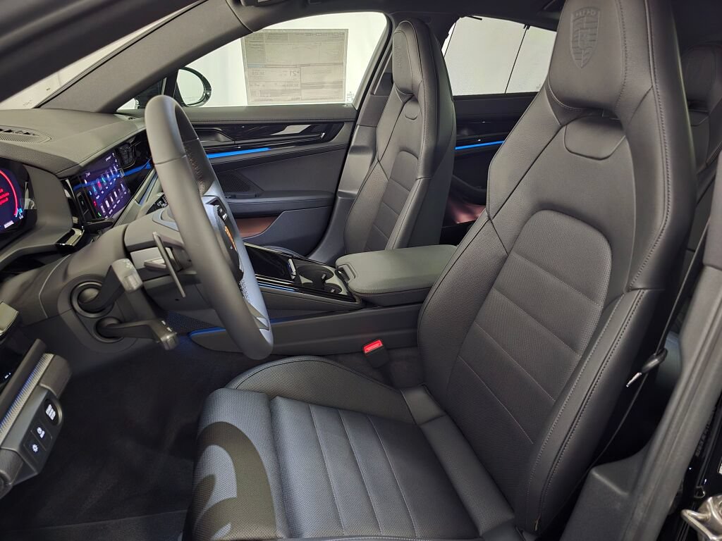 New 2026 Porsche Panamera 4 AWD/4WD image 5