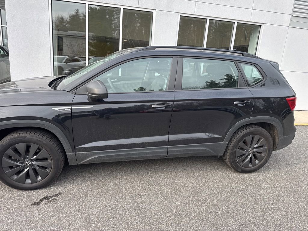 Used 2022 Volkswagen Taos S AWD/4WD image 3