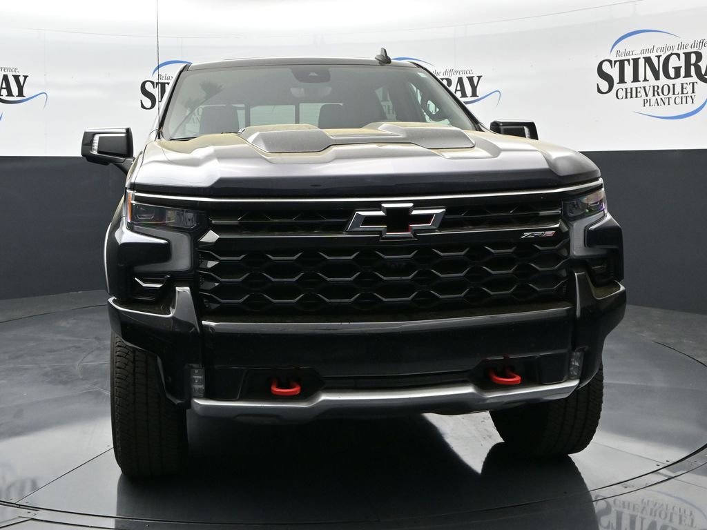 Used 2022 Chevrolet Silverado 1500 ZR2 w/ Technology Package image 2