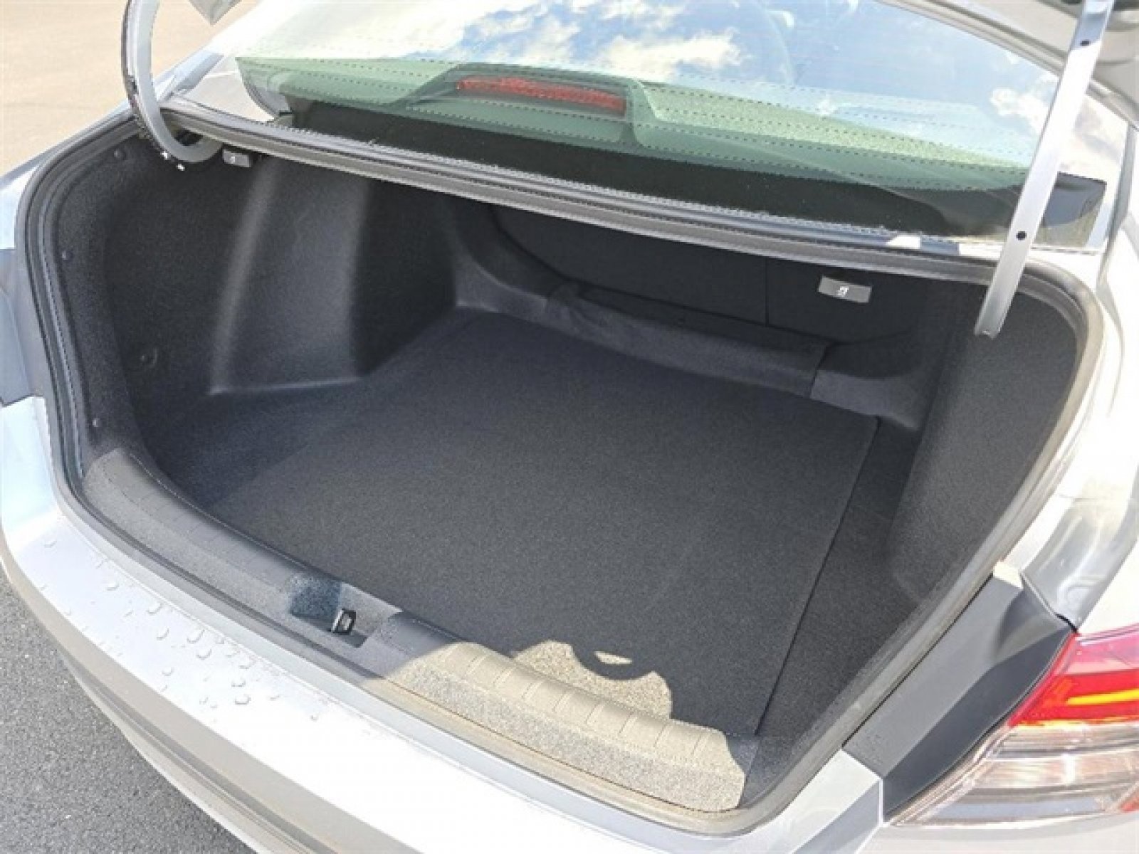 New 2026 Honda Civic Sport image 13