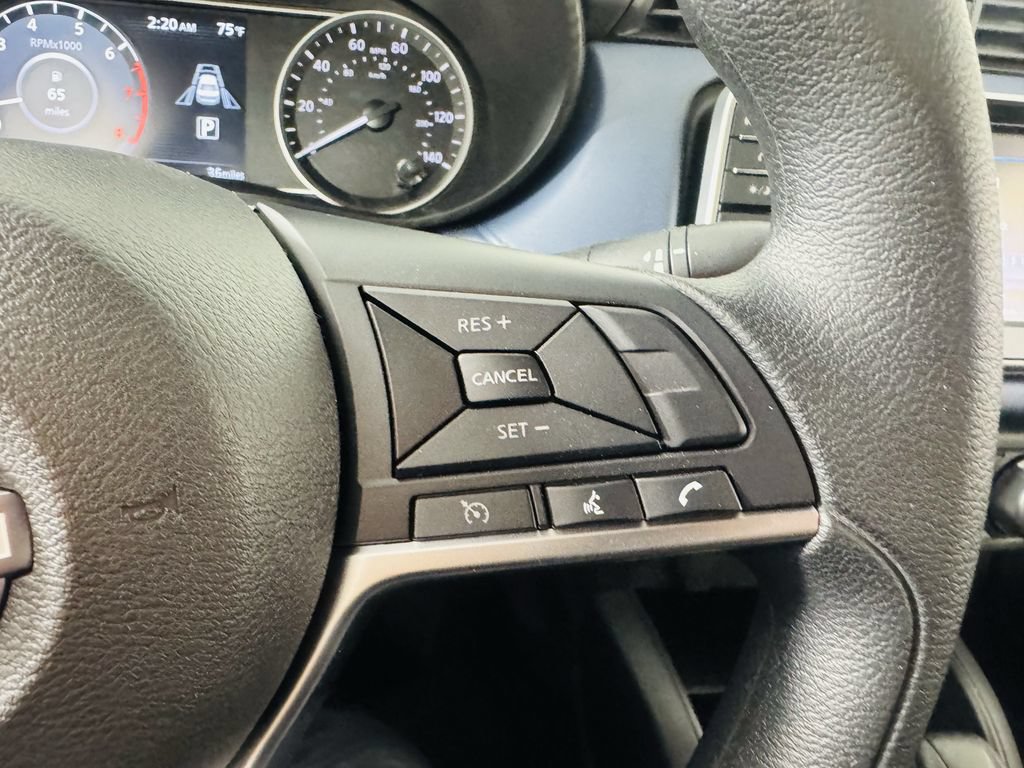 Used 2025 Nissan Versa SV w/ Trunk Package FWD image 11