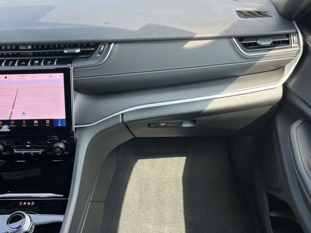 New 2027 Jeep Grand Cherokee Laredo X AWD/4WD image 16