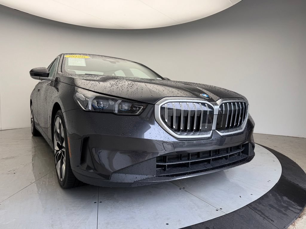 Certified 2026 BMW 530i RWD image 5