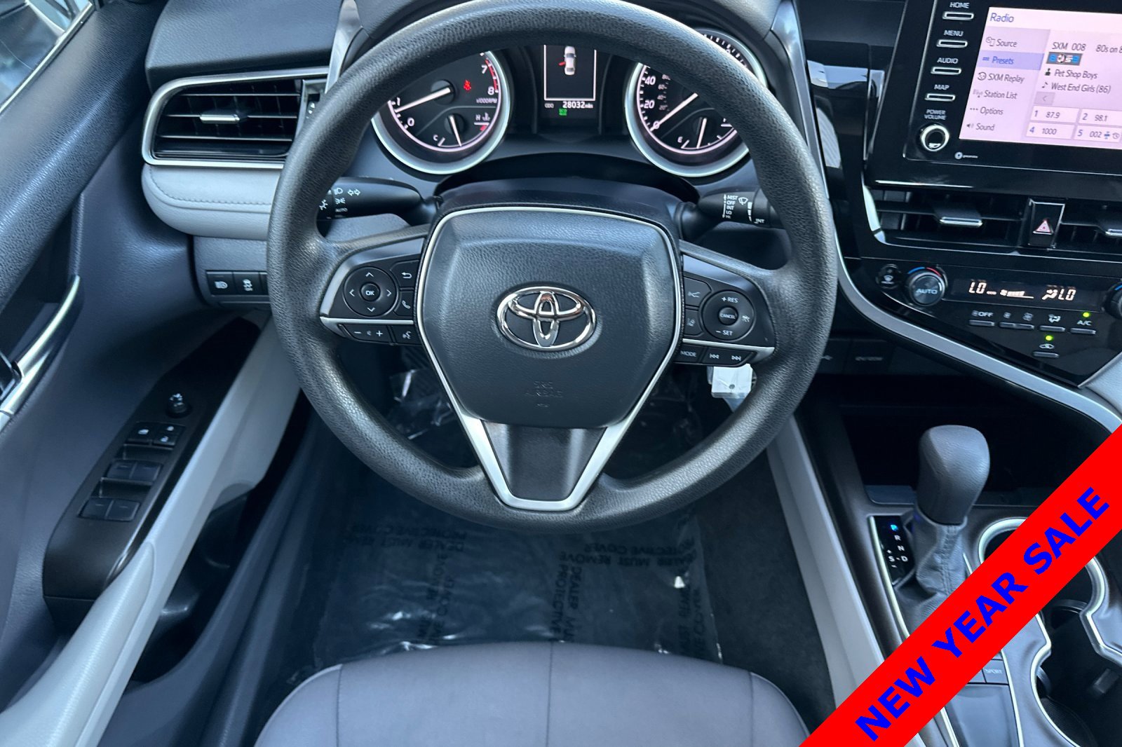 Used 2023 Toyota Camry LE image 15