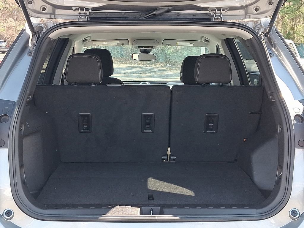 Used 2023 Chevrolet Equinox LS w/ LS Convenience Package image 32