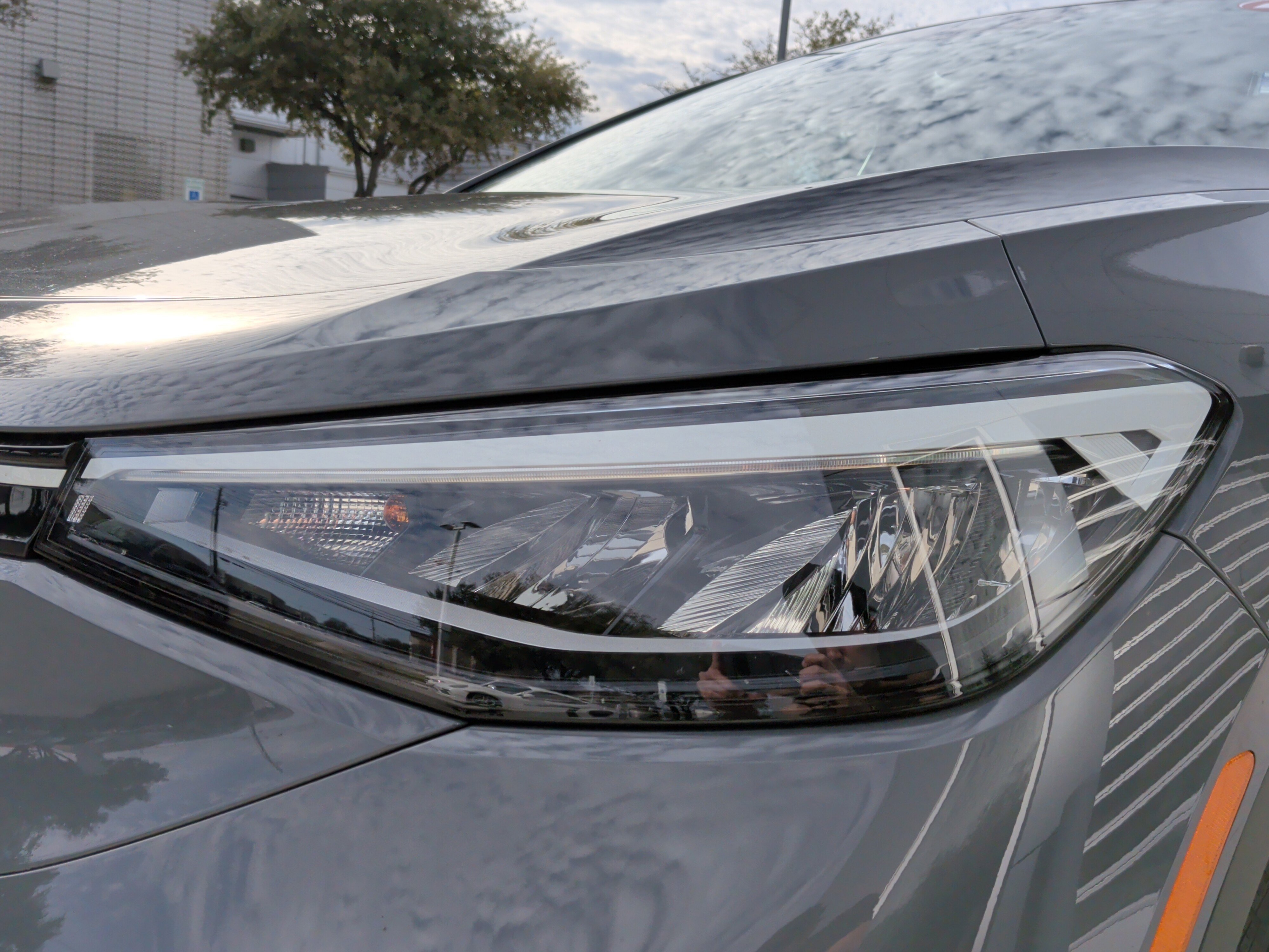 Used 2023 Volkswagen ID.4 Pro image 6