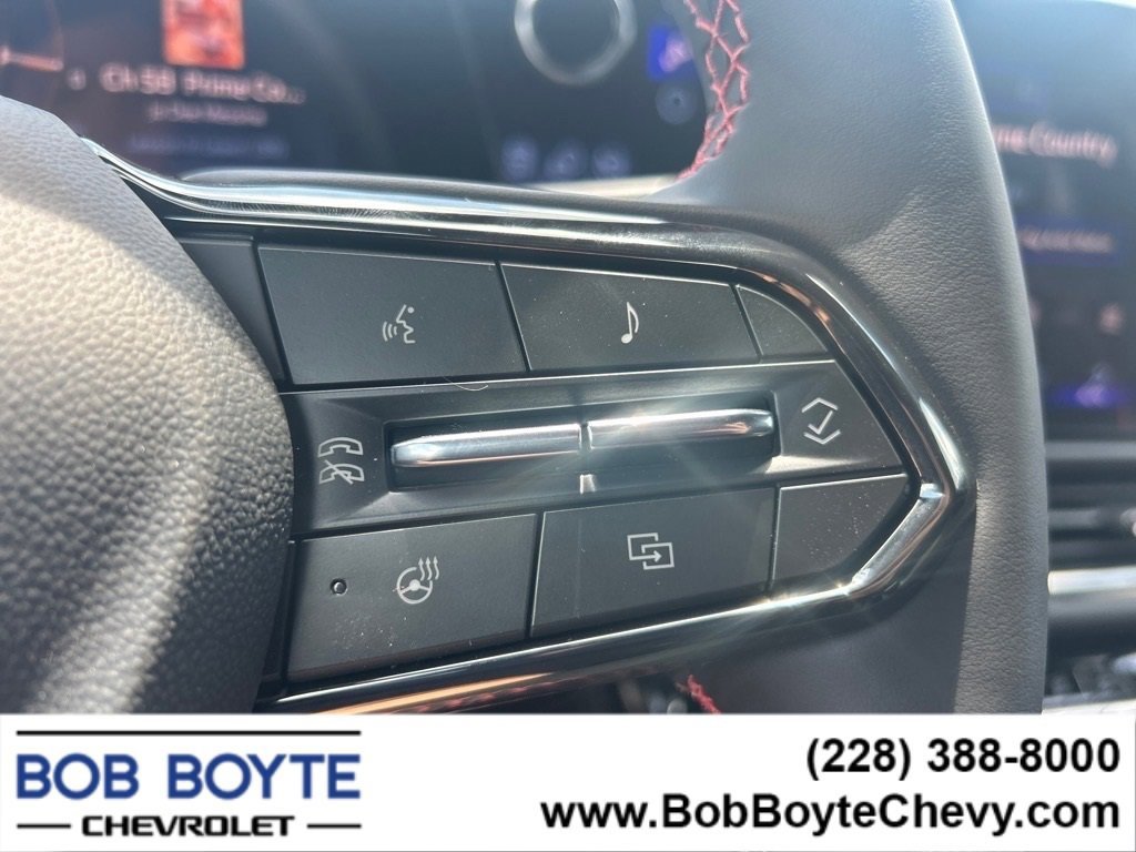 New 2025 Chevrolet Equinox EV RS w/ LPO, Illumination Package image 12