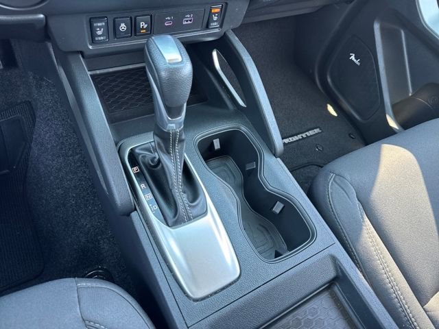 Used 2025 Nissan Frontier SV w/ SV Convenience Package image 16