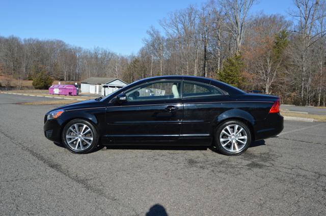 Used 2011 Volvo C70 T5 w/ Convenience Pkg image 8