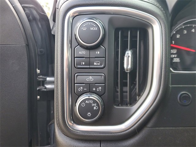 Used 2021 Chevrolet Silverado 1500 LT image 20