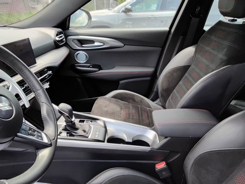 Used 2024 Dodge Hornet R/T Plus AWD/4WD image 9