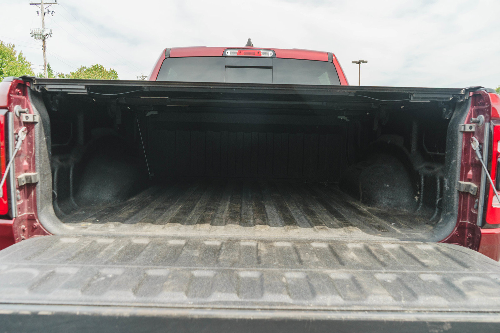 Used 2020 RAM 1500 Sport w/ Level 2 Equipment Goup w/2_L AWD/4WD image 9