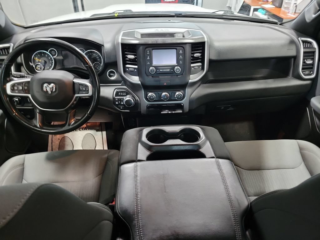 Used 2022 RAM 1500 Big Horn AWD/4WD image 8