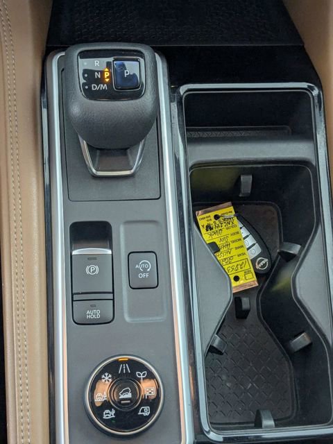 Used 2022 Nissan Pathfinder Platinum w/ Cargo Package image 24