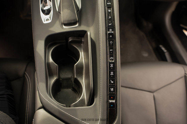Used 2024 Chevrolet Corvette Z06 RWD image 32