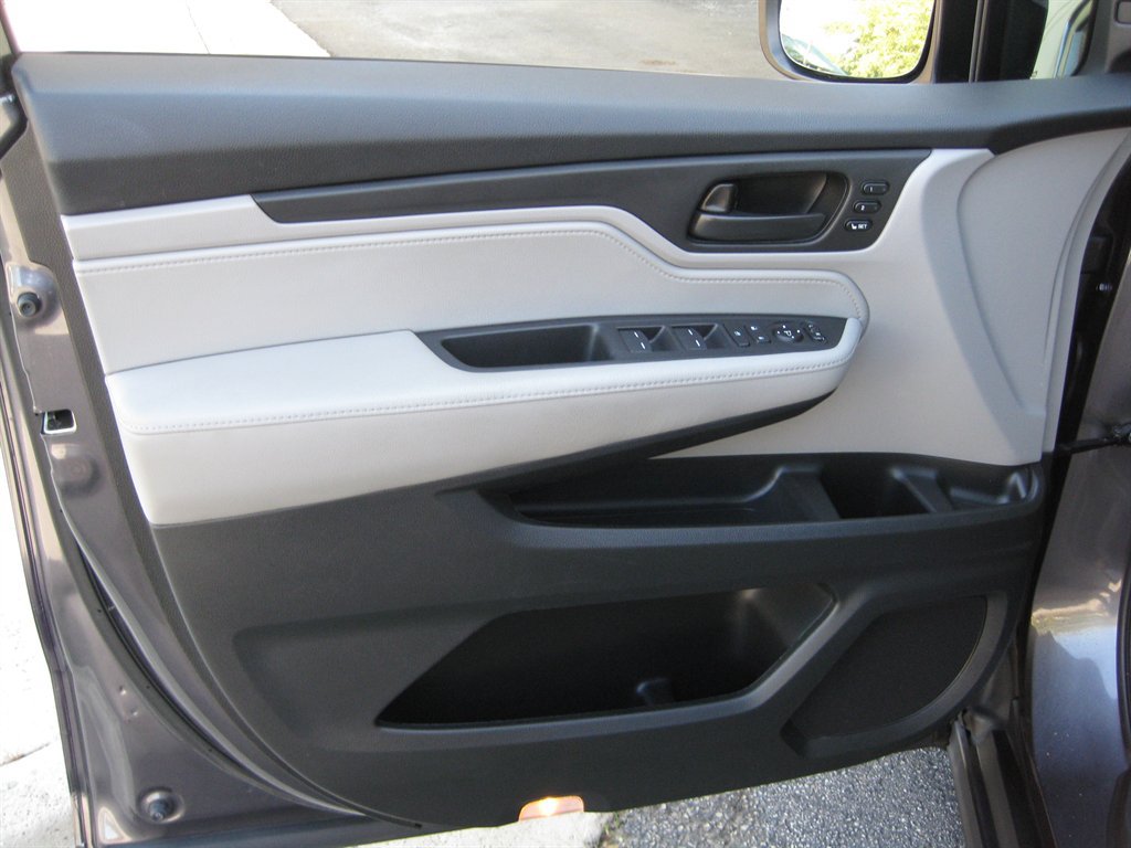 Used 2019 Honda Odyssey EX-L image 10