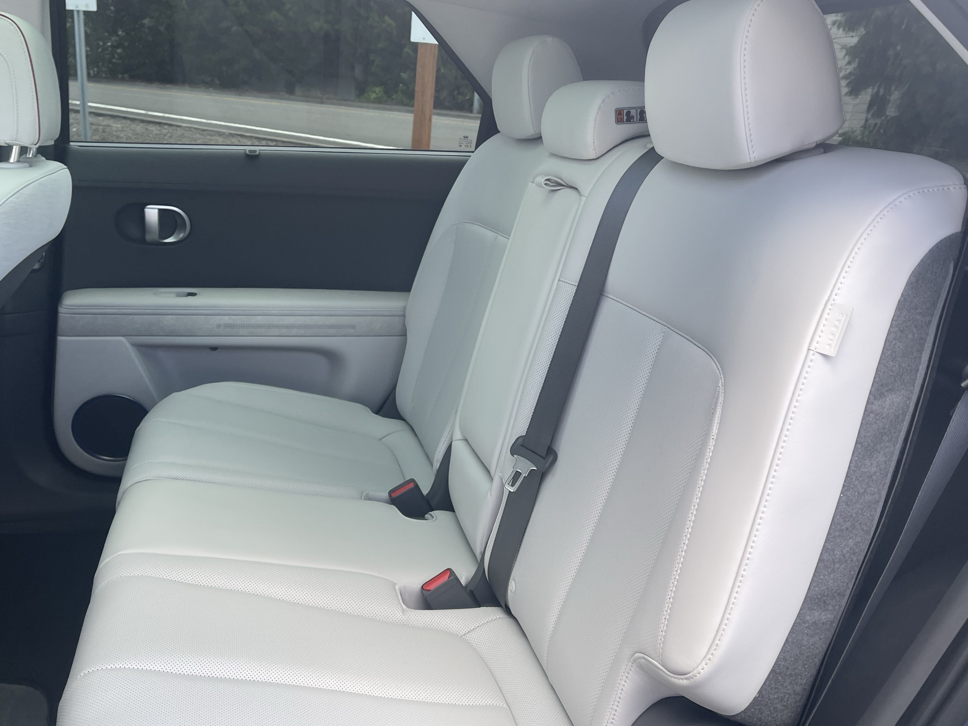 Certified 2024 Hyundai Ioniq 5 Limited AWD/4WD image 15