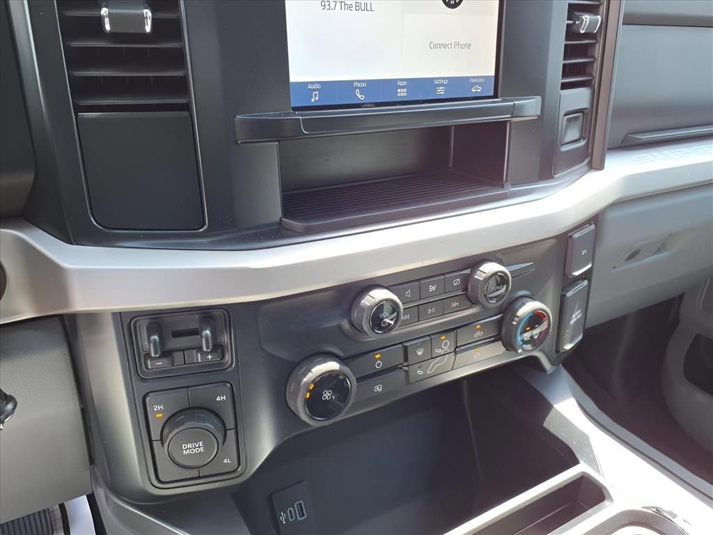 Used 2023 Ford F450 XLT AWD/4WD image 6