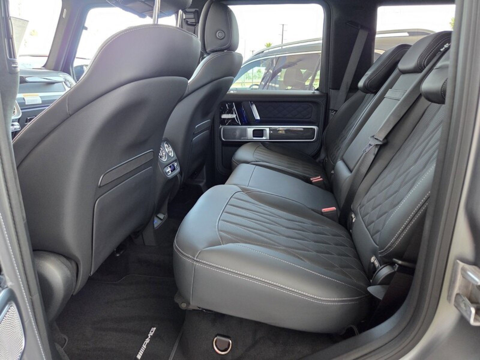 New 2026 Mercedes-Benz G 63 AMG 4MATIC image 13
