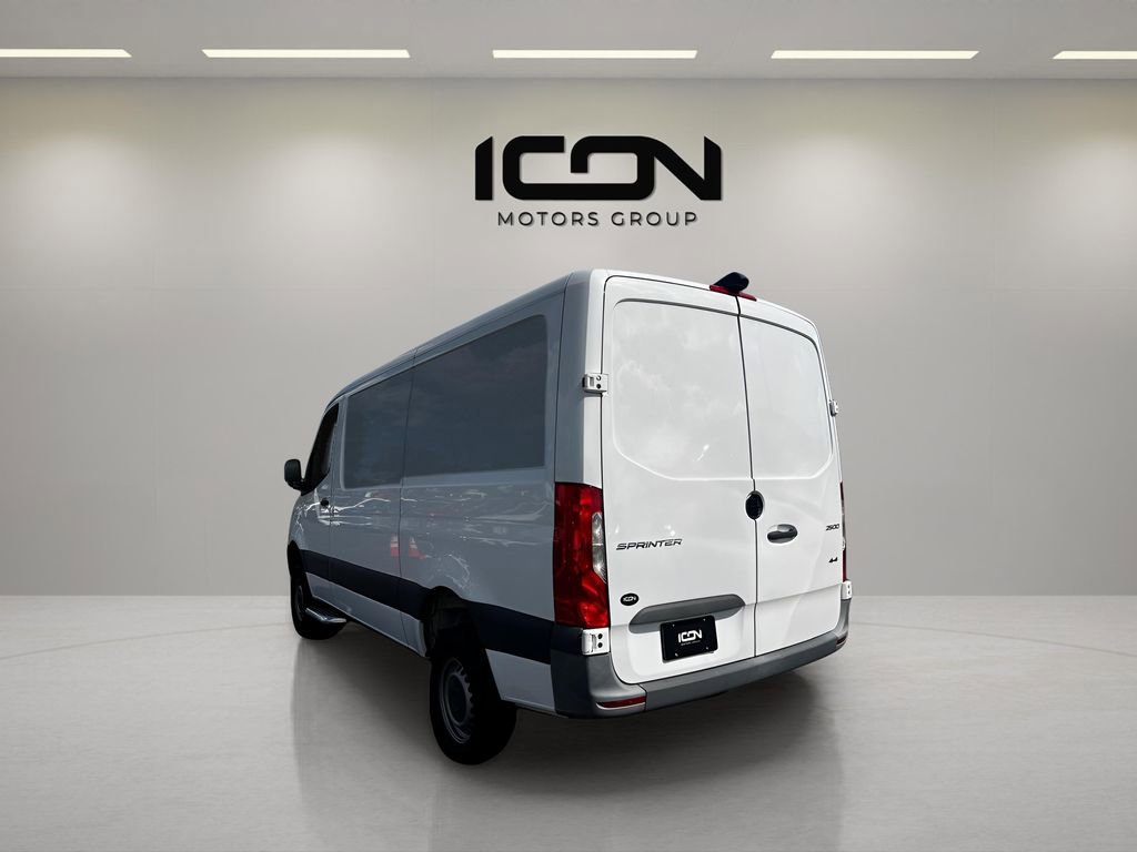 Used 2022 Mercedes-Benz Sprinter 144 Cargo image 7