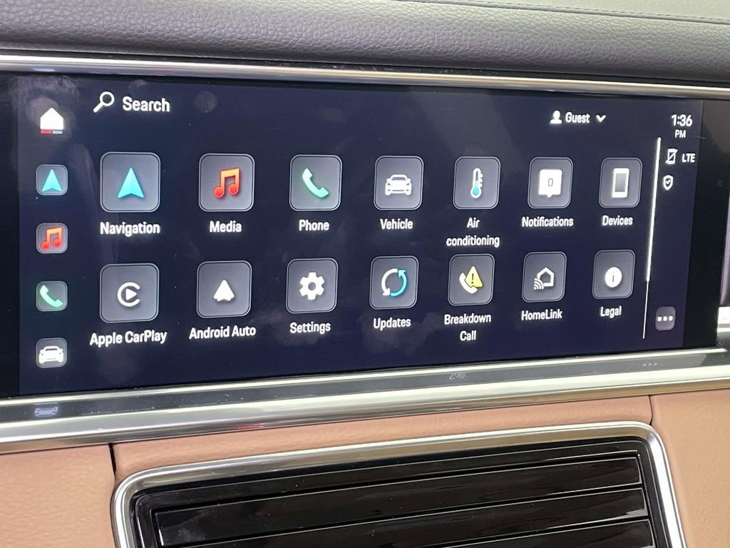 Certified 2022 Porsche Panamera 4 Platinum Edition image 29