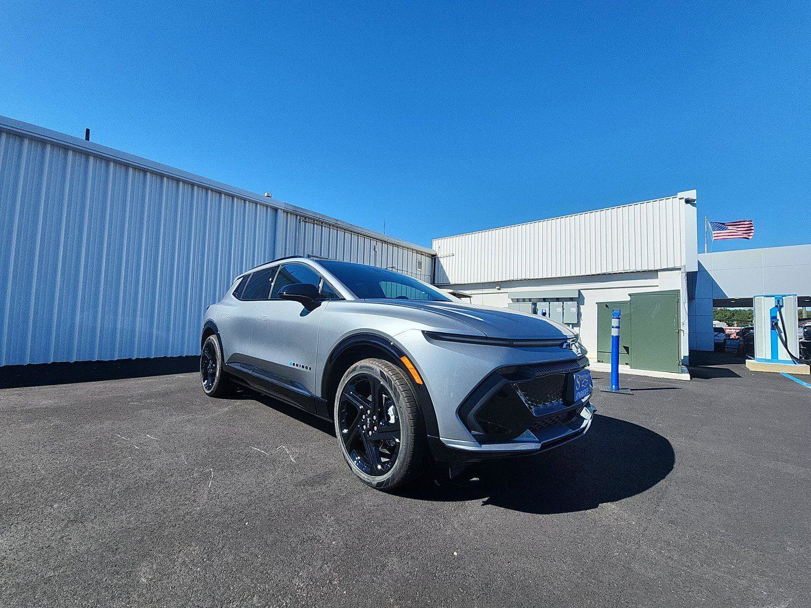 New 2025 Chevrolet Equinox EV RS AWD/4WD image 7