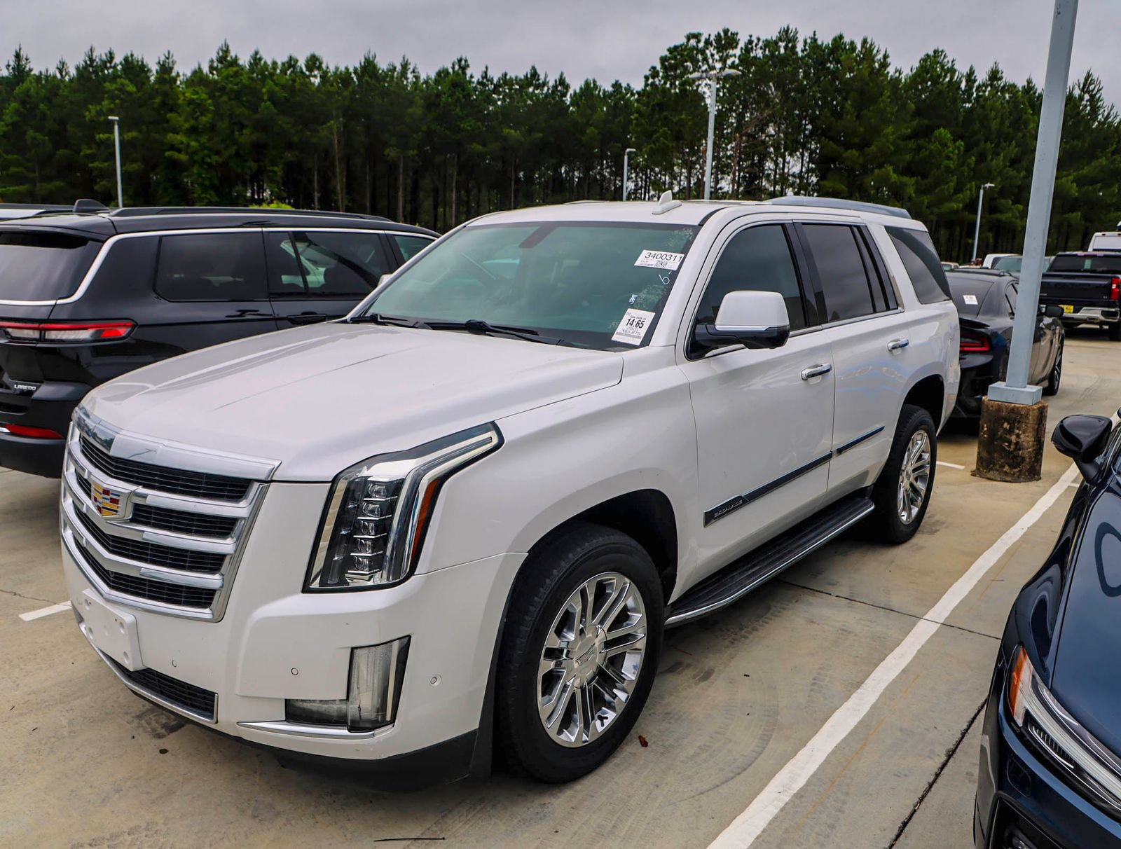 Used 2020 Cadillac Escalade 2WD video 1
