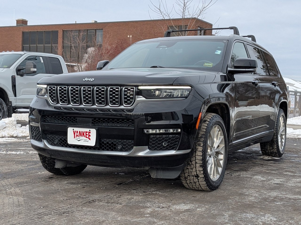 Used 2021 Jeep Grand Cherokee L Summit w/ Advanced Protech Group IV image 8