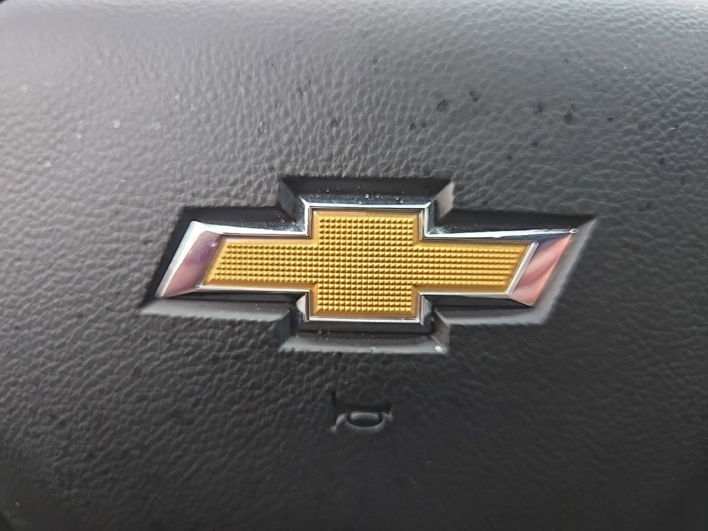 Used 2025 Chevrolet Silverado 1500 LT image 98