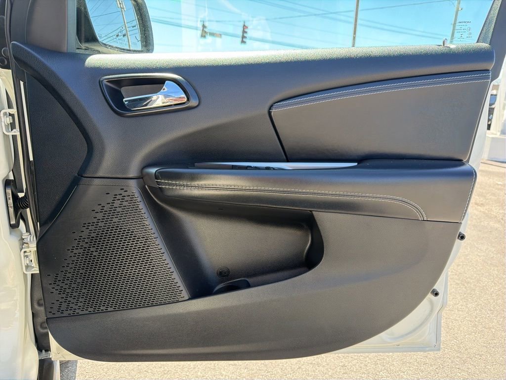 Used 2018 Dodge Journey Crossroad image 29