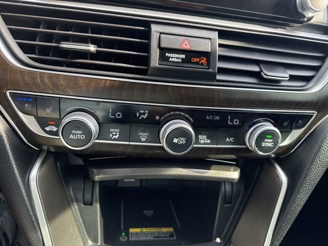 Used 2022 Honda Accord Touring image 17