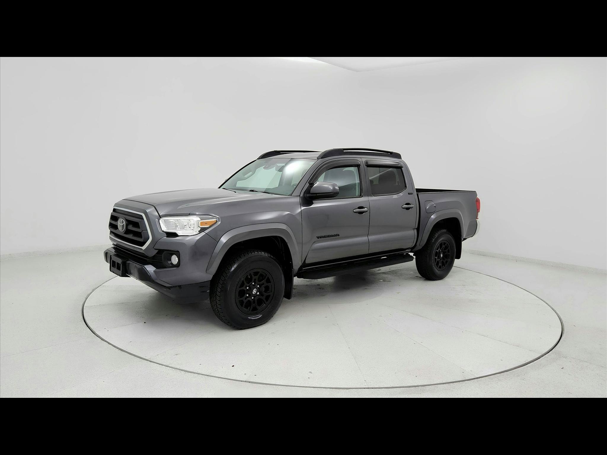 Used 2022 Toyota Tacoma SR5 AWD/4WD image 1