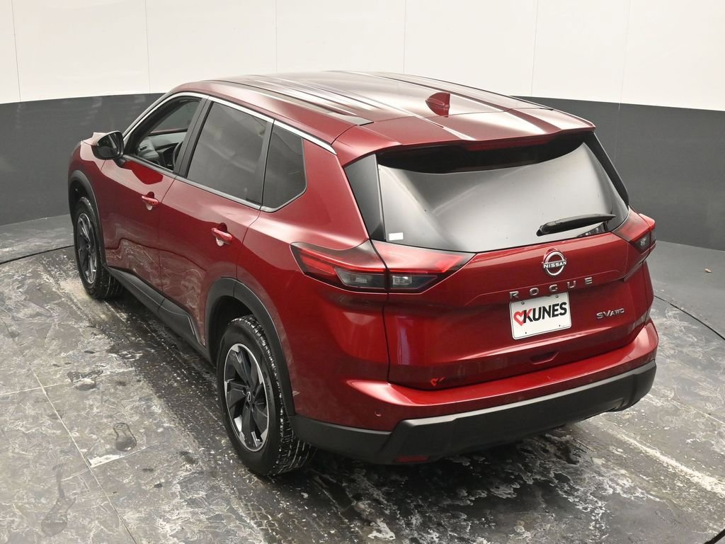 Used 2024 Nissan Rogue SV image 46