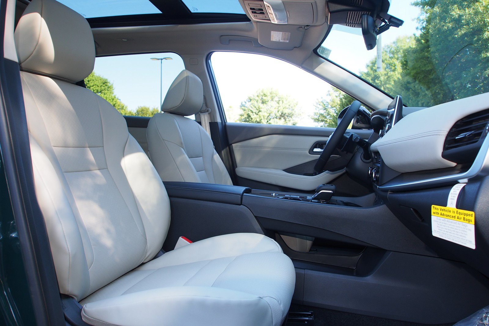 New 2026 Nissan Rogue Dark Armor FWD image 10