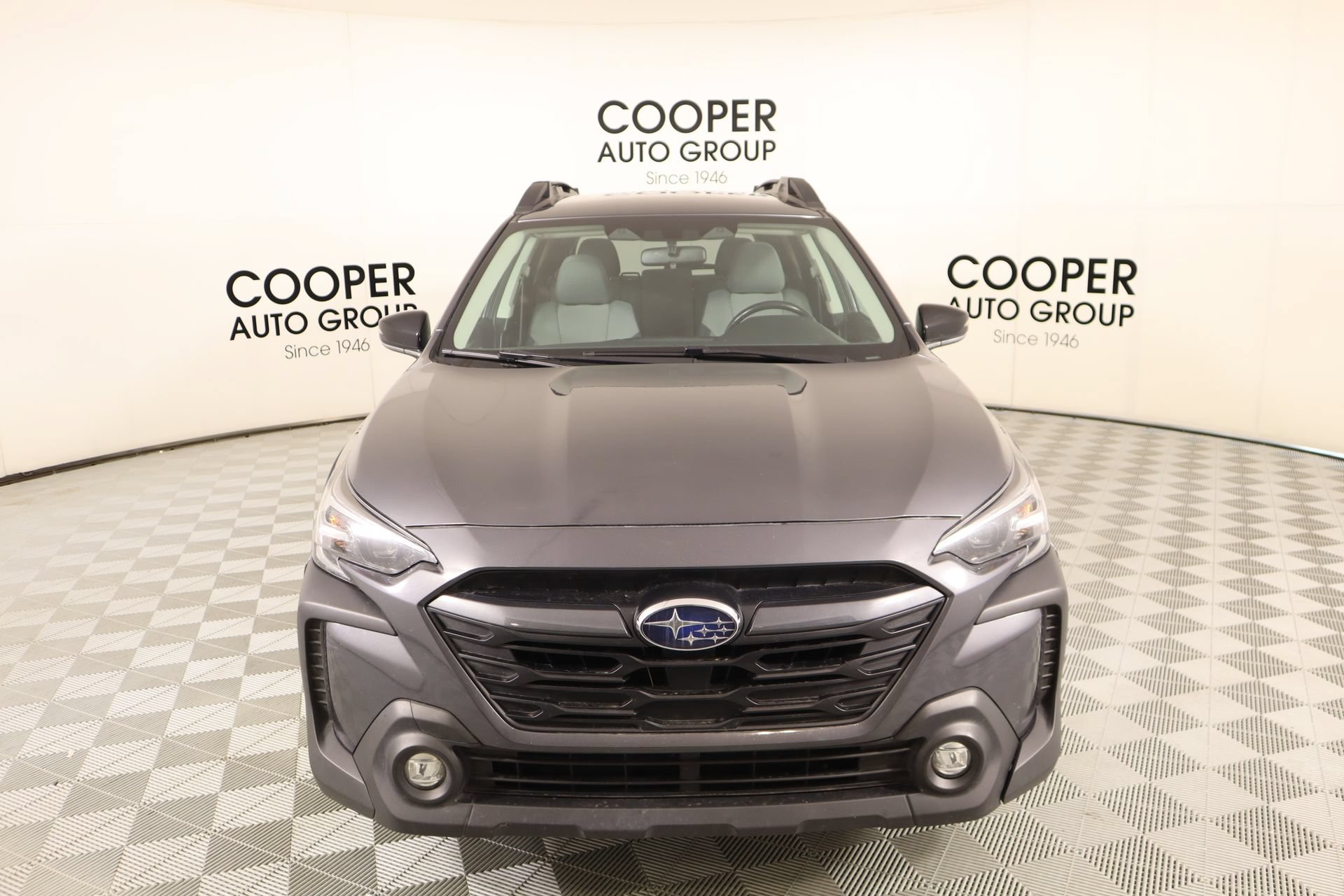 Used 2023 Subaru Outback Premium AWD/4WD image 9
