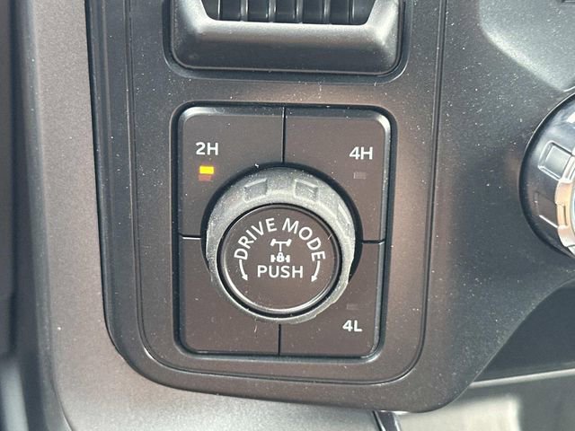 New 2025 Ford F150 XLT w/ Equipment Group 302A MID image 28