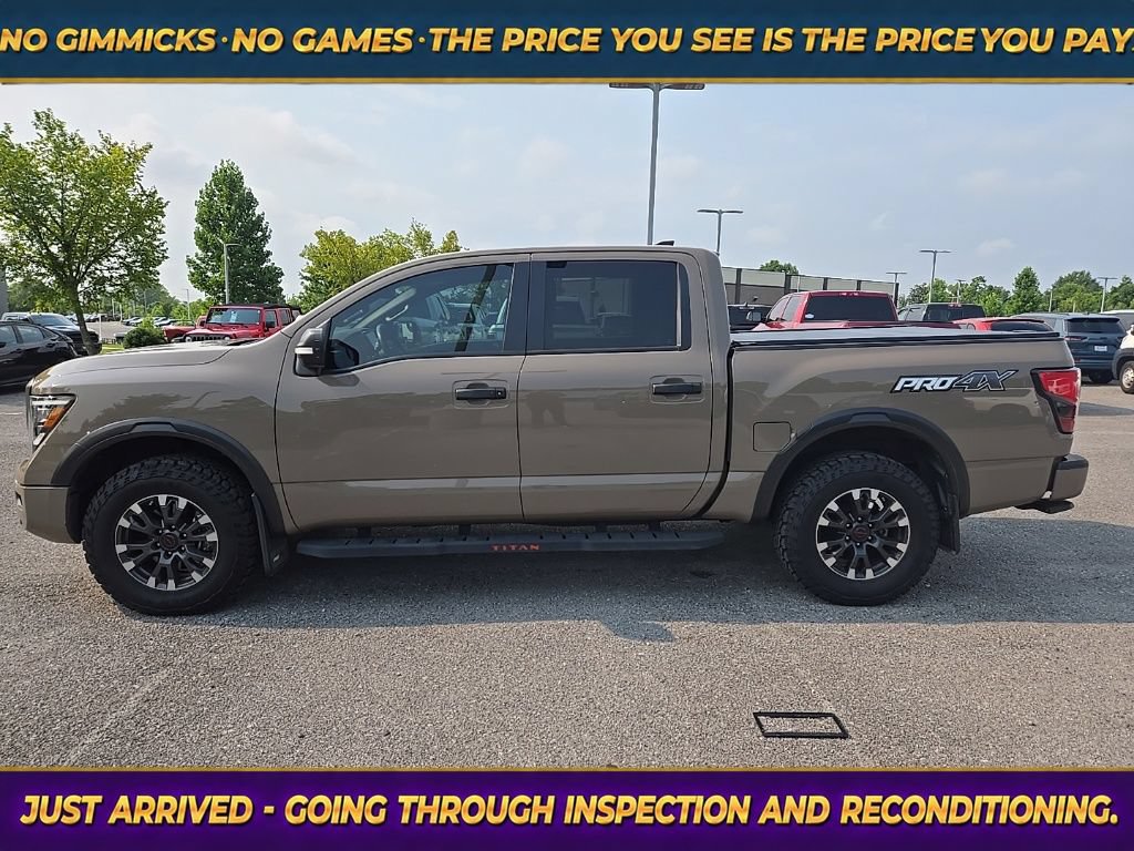 Used 2023 Nissan Titan PRO-4X w/ Pro-4x Convenience Package AWD/4WD image 4