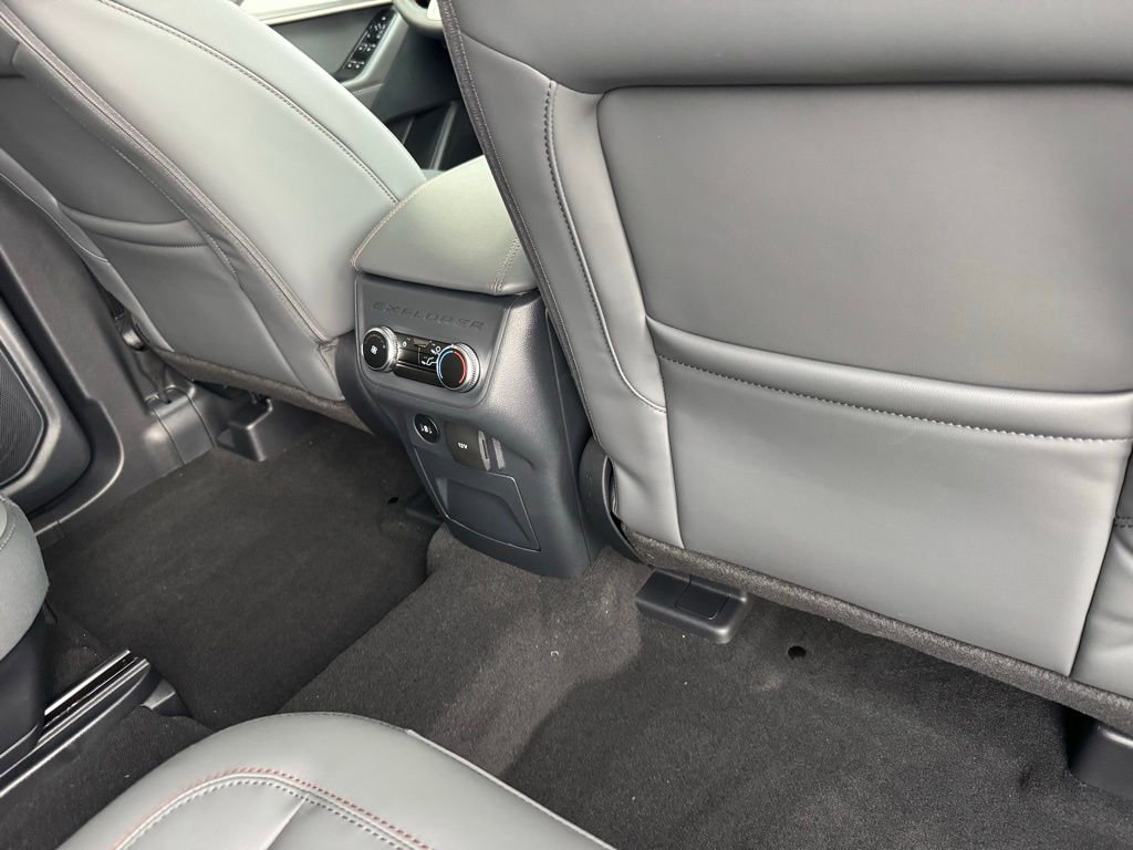 New 2026 Ford Explorer Active w/ Active Comfort Package image 20