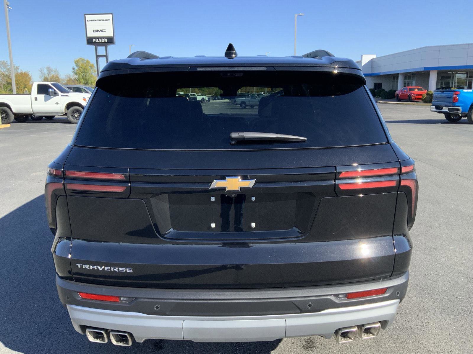 New 2026 Chevrolet Traverse LT w/ Driver Confidence Package image 11