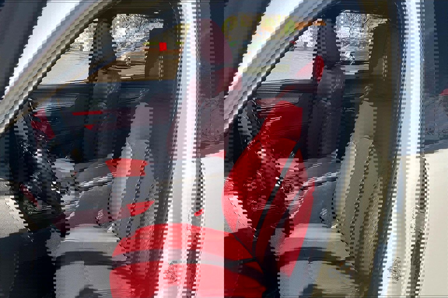 Used 2025 MAZDA CX-70 3.3 Turbo S w/ Premium Package image 30