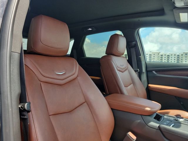 Certified 2024 Cadillac XT5 Premium Luxury FWD image 14