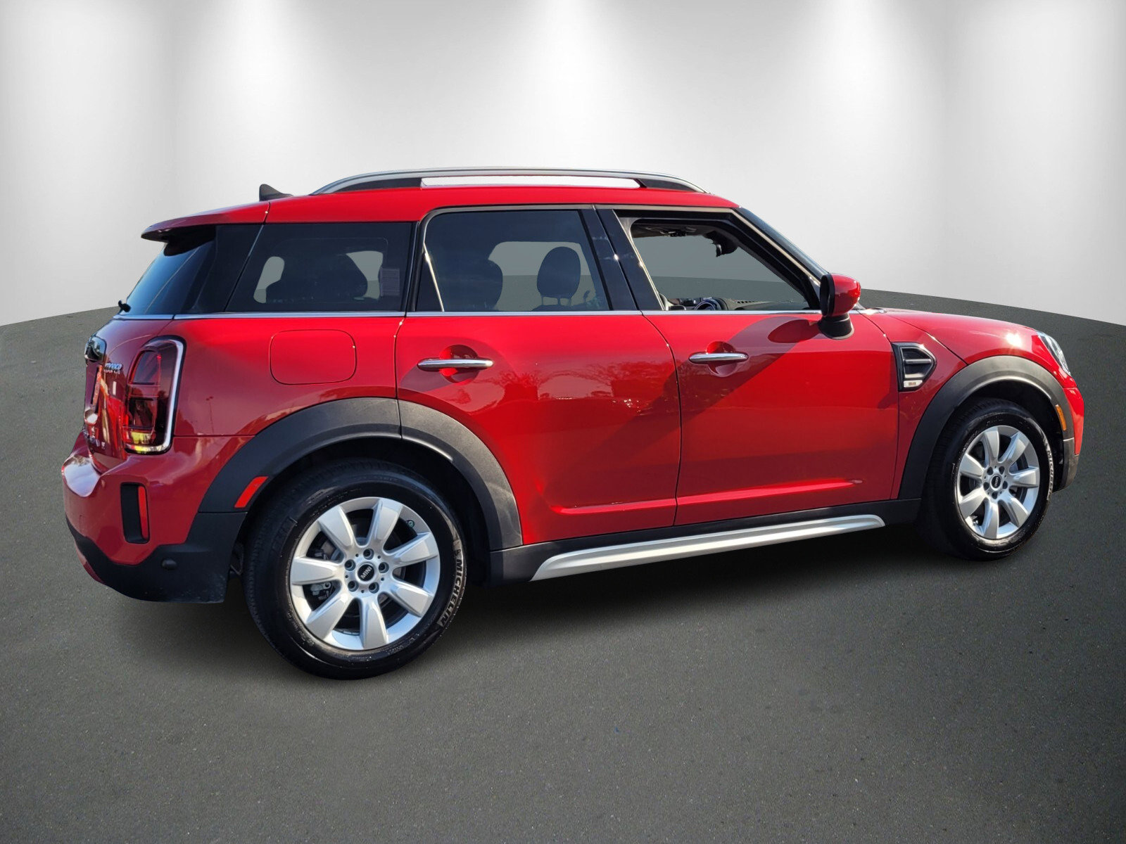 Used 2024 MINI Cooper Countryman image 7