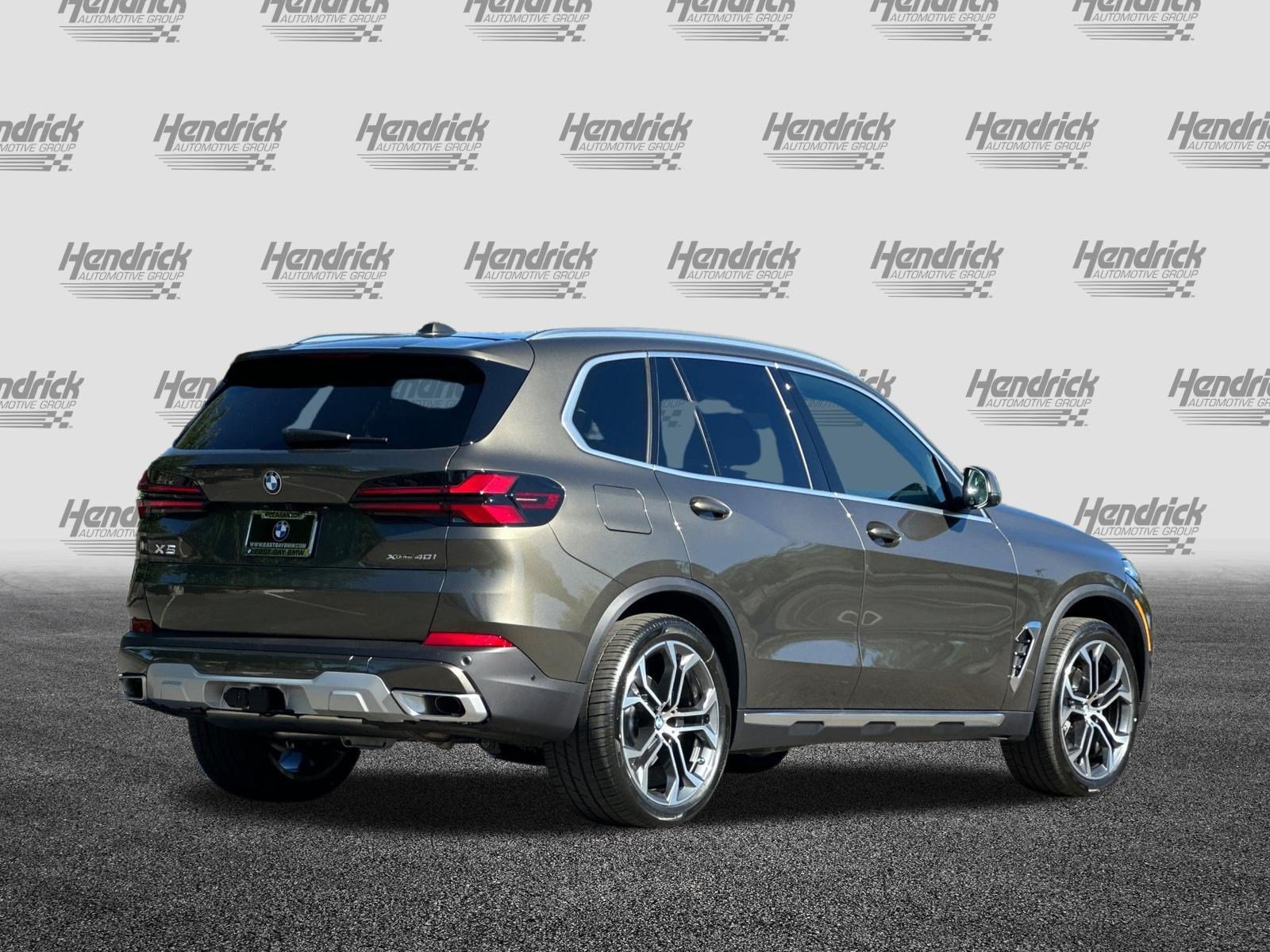 New 2026 BMW X5 xDrive40i AWD/4WD image 5
