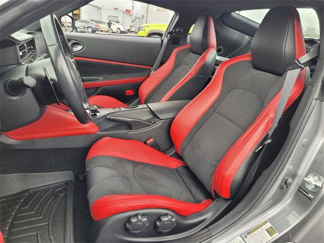 Certified 2024 Nissan Z Performance w/ Floor Mat Package image 7
