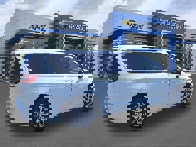 Used 2023 Chrysler Pacifica Touring-L image 2