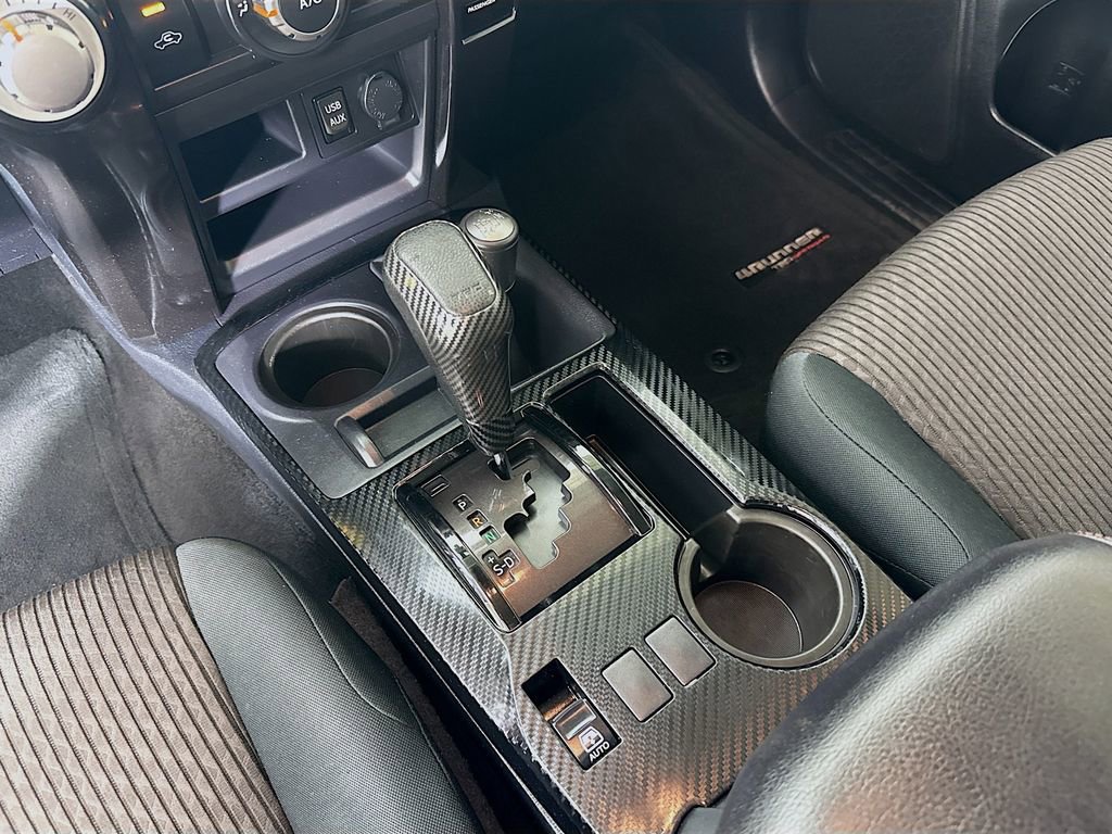 Certified 2019 Toyota 4Runner TRD Off-Road AWD/4WD image 19