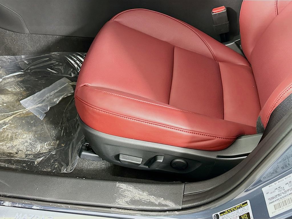 New 2026 MAZDA MAZDA3 Carbon image 25