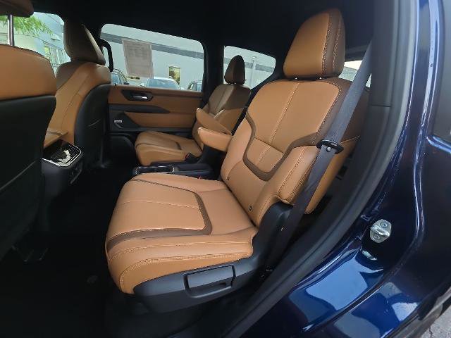 Certified 2025 Nissan Armada SL w/ Captain's Chari Seat Package AWD/4WD image 13