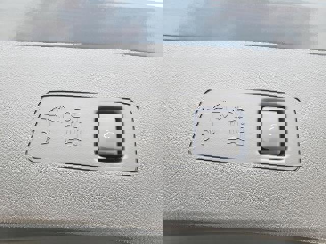 New 2026 Lincoln Corsair Premiere image 9