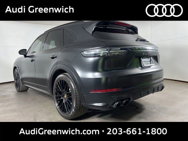 Used 2023 Porsche Cayenne GTS AWD/4WD image 5